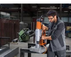 Fein Perceuse 72706061000 Carotteuse Universelle à Aimant 110 Mm KBU 110-4 M -Perceuse électrique Soldes 72706061000 carotteuse universelle a aimant 110 mm kbu 110 4 m 2