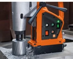 Fein Perceuse 72706061000 Carotteuse Universelle à Aimant 110 Mm KBU 110-4 M -Perceuse électrique Soldes 72706061000 carotteuse universelle a aimant 110 mm kbu 110 4 m 3